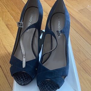 Franco Sarto Navy Peep Toe Heels